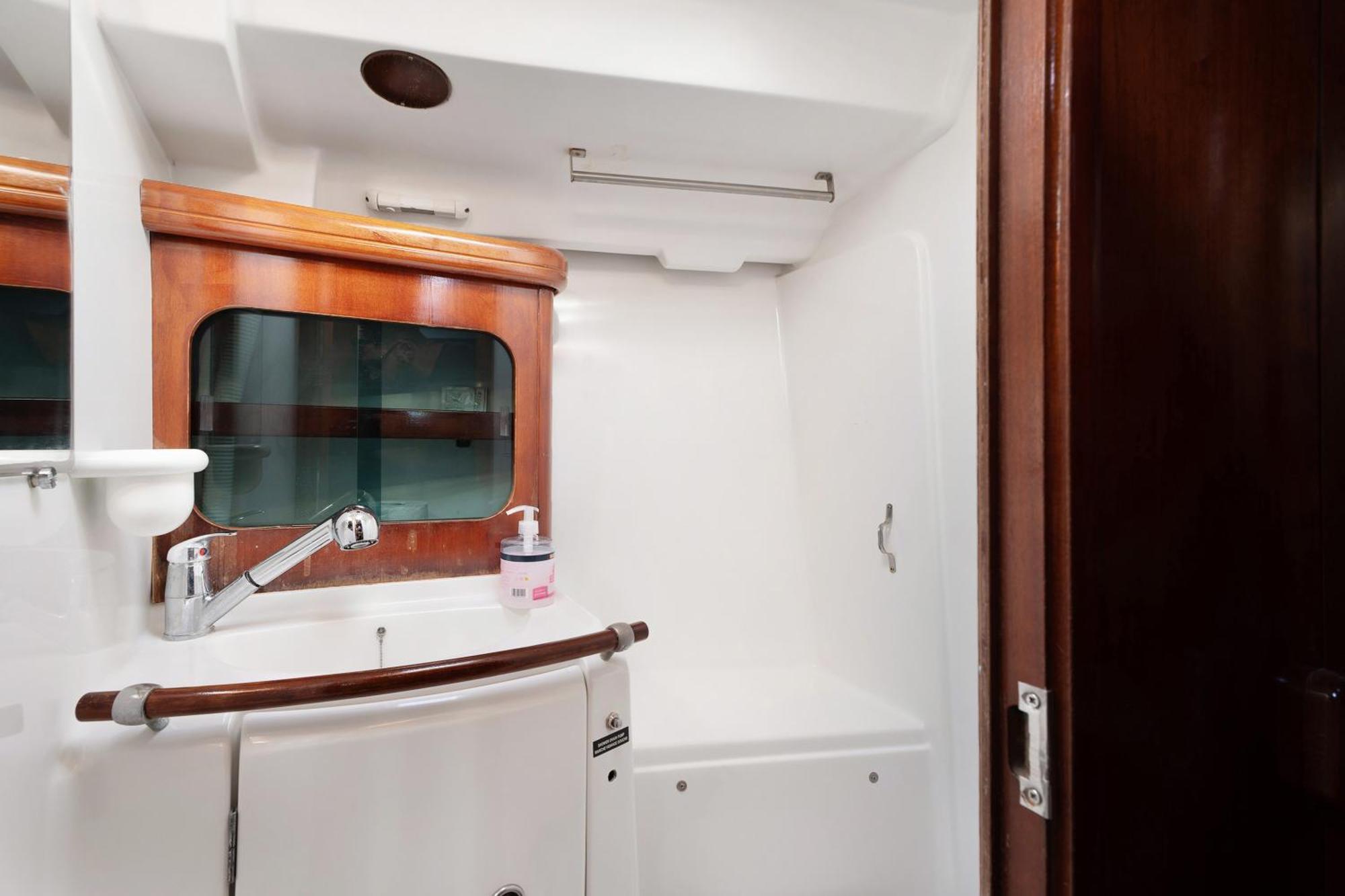 Hotel Pato Lucas Sail Boat à San Sebastián de la Gomera Extérieur photo