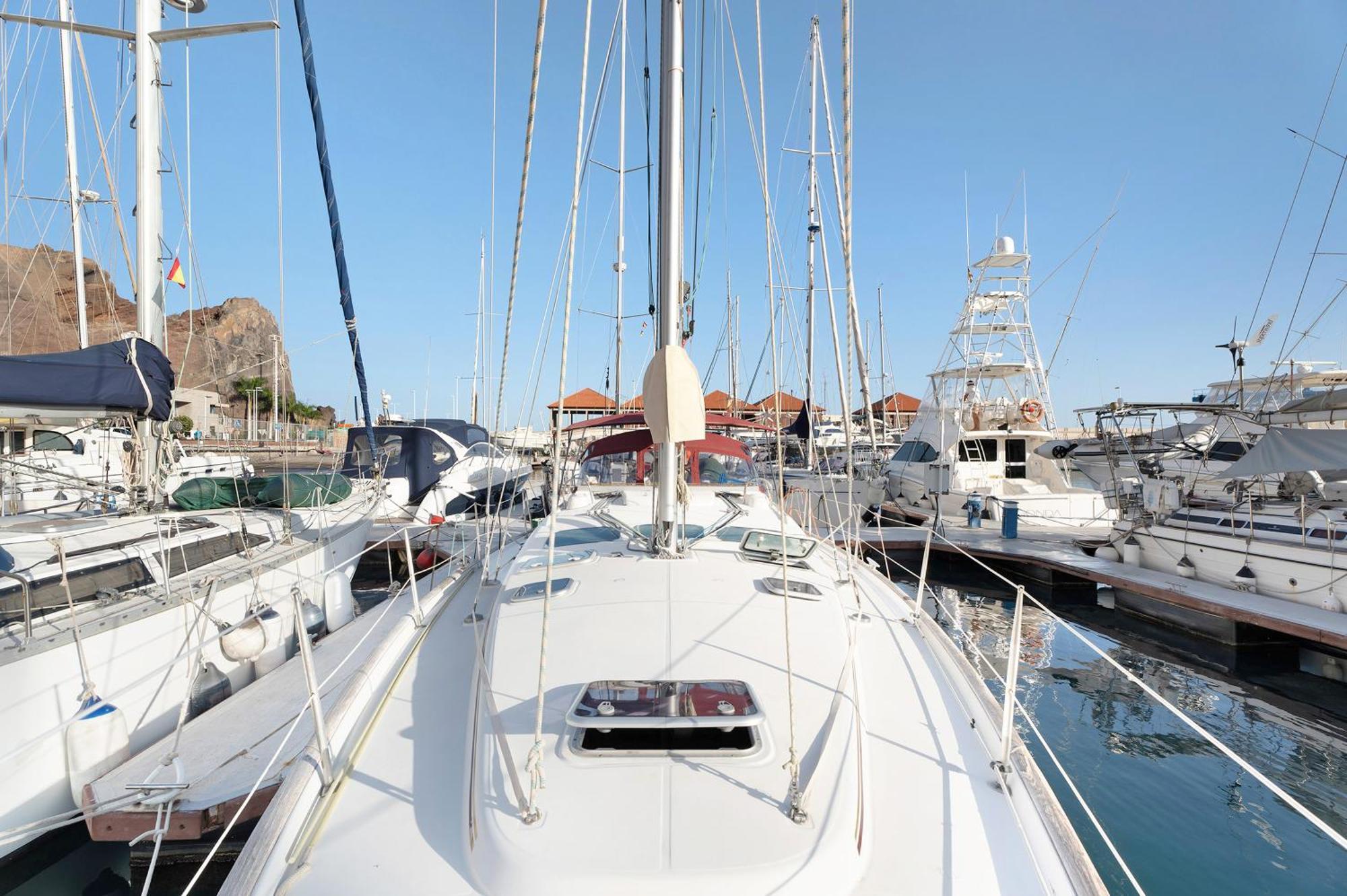 Hotel Pato Lucas Sail Boat à San Sebastián de la Gomera Extérieur photo